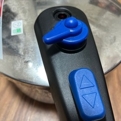 アイリスオーヤマ IH対応 圧力鍋 5Lの画像