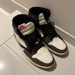 中古 スニーカー 28cmの画像