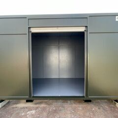 【三重県】 2坪 シャッター倉庫　(土日引き取り可)　シャッター付倉庫　4畳　大型　物置　ハウス　バイク　自転車　コンテナ 【配送可】の画像