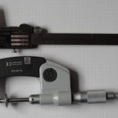 ミットヨ精密測定器の画像