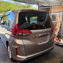 フリード　ハイブリッド＋　早期売却の画像