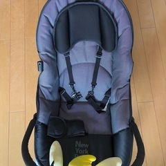 カトージ　ベビーバウンサー　ゆりかごの画像