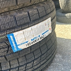 新品スタッドレスタイヤのみの画像