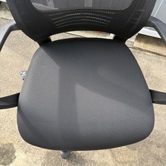メッシュチェア　ブラック　黒　Dの画像