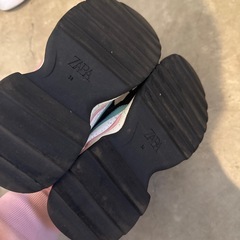 ZARA キッズ　スニーカー　30 18センチの画像