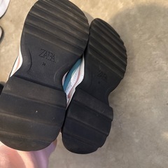 ZARA スニーカー　38 24センチの画像