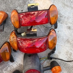 スズキレッツ4 テールランプ　4個せっセットの画像