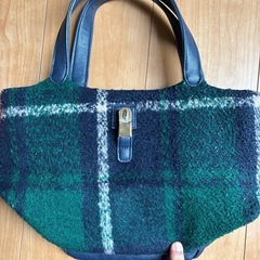 レディースハンドバッグの画像