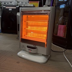 【美品‼️】日立 ハロゲンヒーター ヒーター ストーブ HLH-HS306の画像