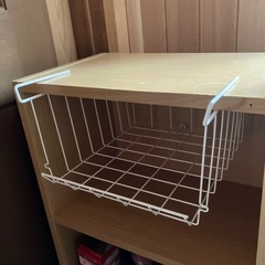 ⭕️お値下げ‼️引っ掛けるタイプの収納カゴ★２個セットの画像