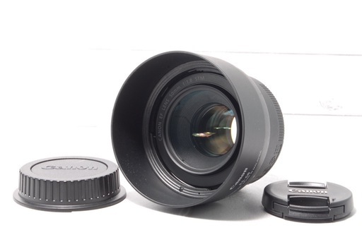 Canon EF 50mm STM 単焦点レンズ 　超美品 レンズフード付き