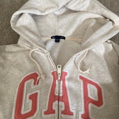 ギャップのパーカー
の画像
