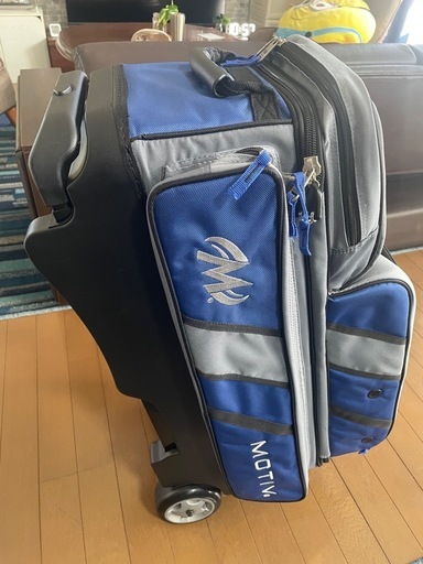 【ボール付】MOTIV VAULT ボウリング用バッグ 3個用