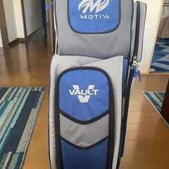 【ボール付】MOTIV VAULT ボウリング用バッグ 3個用の画像