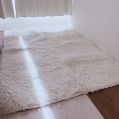( 取引中)ホワイト ラグ の画像