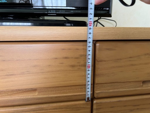 木製の引き出し収納家具