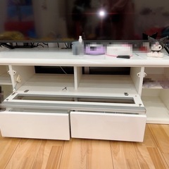 テレビ台の画像