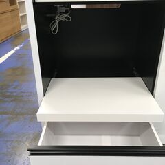 ★リユースのサカイ横浜南店★YM1580 ガルト キッチンカウンター ホワイト W118×D46×H101 クリーニング済みの画像