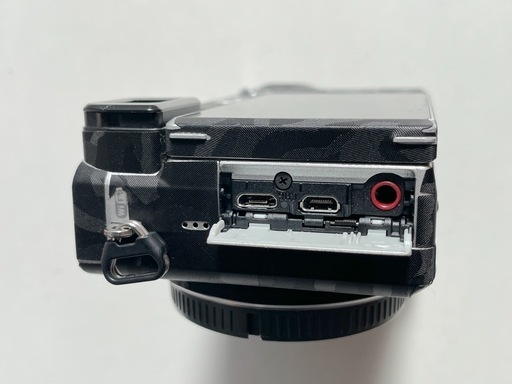 最終価格　
保証期間残　SONY α6400 ILCE-6400 ボディ