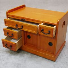 ≪zyt2537ジ限≫ 未使用/展示品 お座敷ワゴン キャスター付き小袖机　隠し収納付き　幅52cm　奥行32.5cm　高さ39cm　サン・ハーベスト/DW-1400/整理タンス/小箪笥/小物入れ/引き出し/タモ材/桐材/宮城県仙台市 71023-13の画像