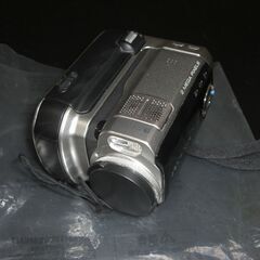 ビデオカメラ　Everio GZ-MC200の画像