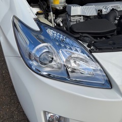 zvw30プリウスヘッドライト左右レンズ新品交換済の画像