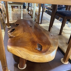 ⭐️レア⭐️ローテーブル けやき 無垢材 重厚感 天然木No.2642 KEの画像