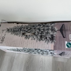 クリスマスツリー　180cm にとりニトリの画像