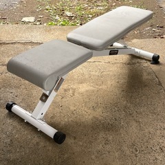 トレーニングベンチ　筋トレ ベッド の画像