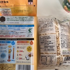 食品類　6点まとめ　お菓子　カップスープ　お茶　乾物　ラーメンの画像