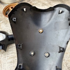 スズキレッツ　ライトフロントカウルの画像