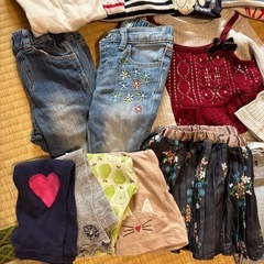 女の子　80cm  25着+3着　まとめ売りの画像