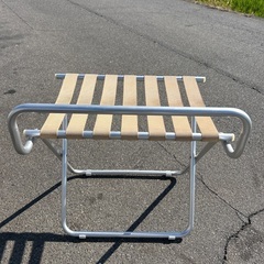 荷物置きに。の画像