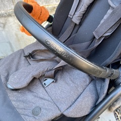 Cybex　ベビーカー MELIO CARBONディープブラックの画像