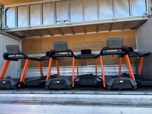 業務用フィトネスのランニングマシン