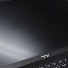 中古軽量ノートパソコン 富士通 UH08/E3 Windows11+office 爆速SSD256GB core i7-1165G7/メモリ8GB/無線/WEBカメラ/13.3インチの画像