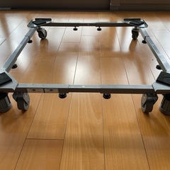 平安伸銅　洗濯機スライド台　キャスターの画像