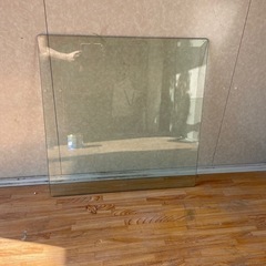 ガラステーブル上面のみ長方形1正方形大1中1の画像