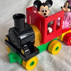 LEGOデュプロ ミッキーミニーのバースデーパレードの画像