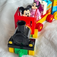 LEGOデュプロ ミッキーミニーのバースデーパレードの画像