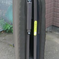 折りたたみベッド 幅90×奥195×高38cm シングルサイズ ダークブラウン系 キャスター付き 札幌市 白石区 東札幌の画像