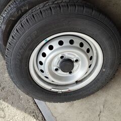 【相模原市中央区田名】現状渡し!! 軽トラ/軽バン用夏タイヤ 145/80R12 ブリジストン&ダンロップの画像