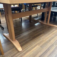 【ジモティー割引あり】【ジャングル守口店】ダイニングテーブル　ナチュラルの画像