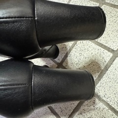 ブーツ　23cmの画像