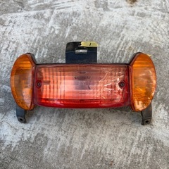 スズキレッツ4  テールランプの画像