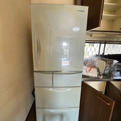 東芝冷凍冷蔵庫の画像