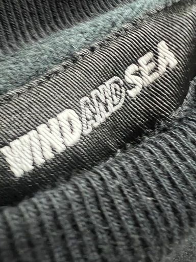 WINDADNSEA トレーナー