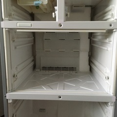日立　冷蔵庫　5ドアの画像