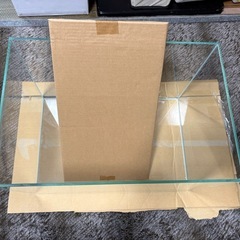 45センチ　水槽の画像