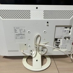SHARP 白色 24インチテレビの画像